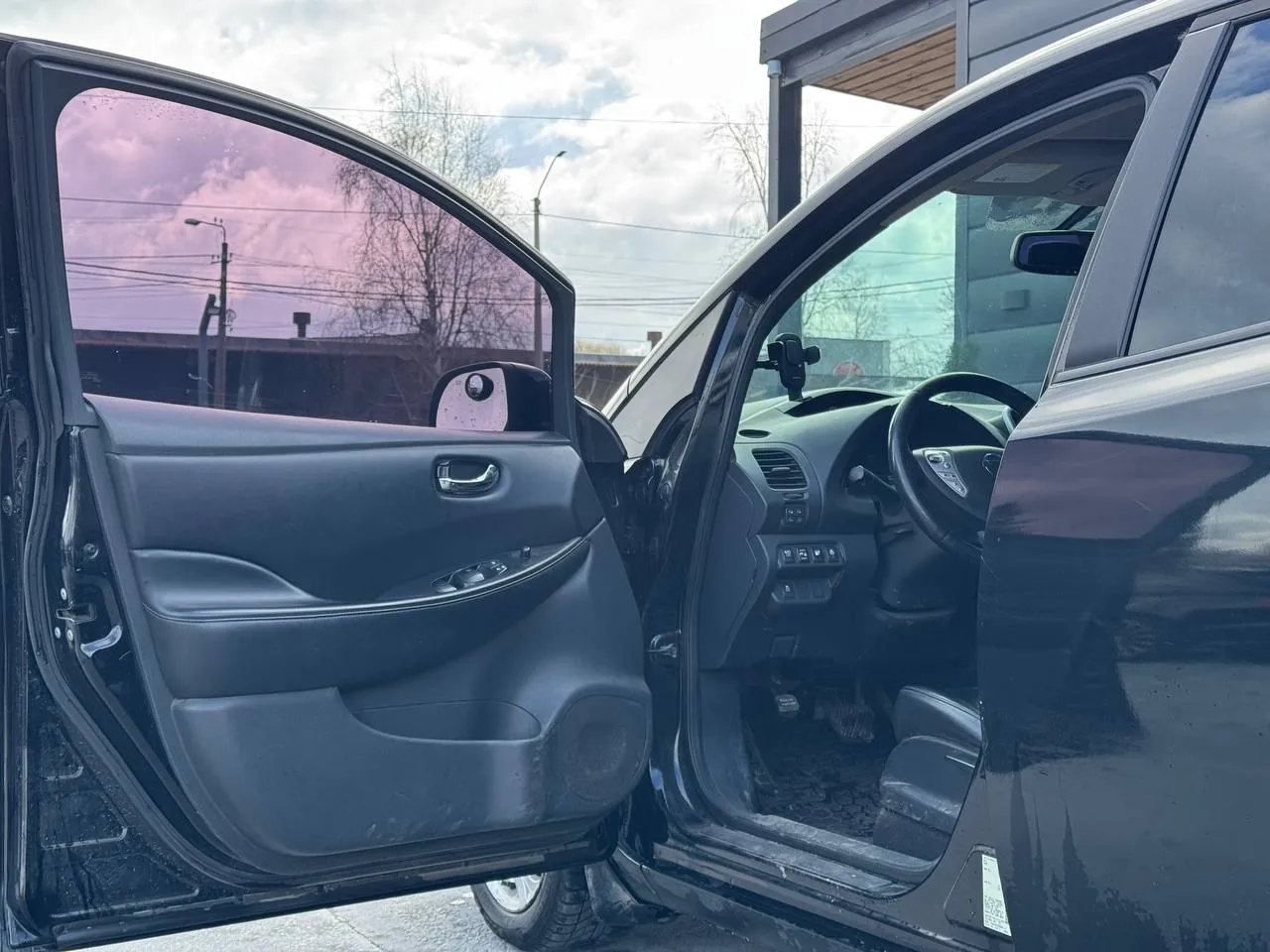 Nissan Leaf - фото 18