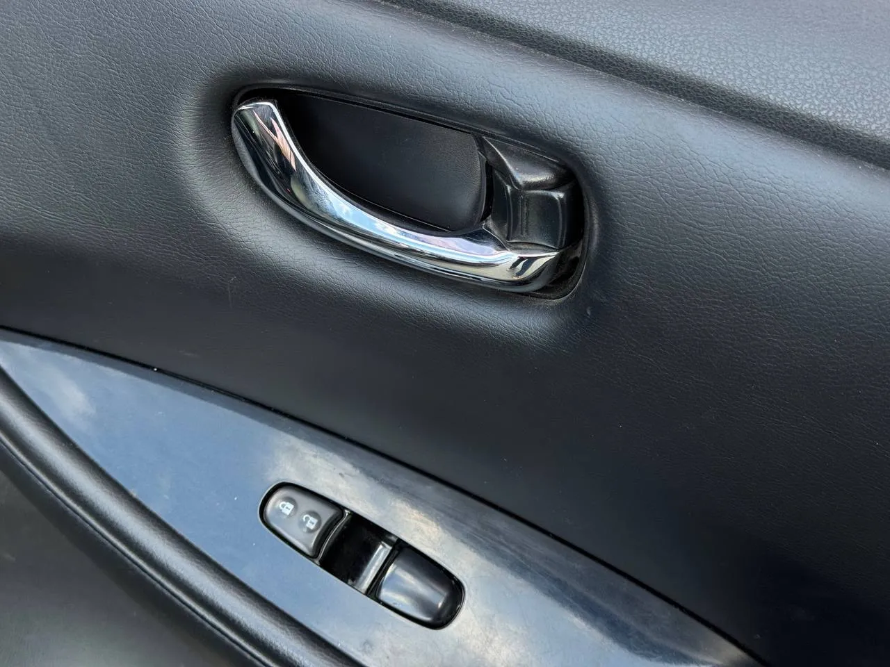 Nissan Leaf - фото 54