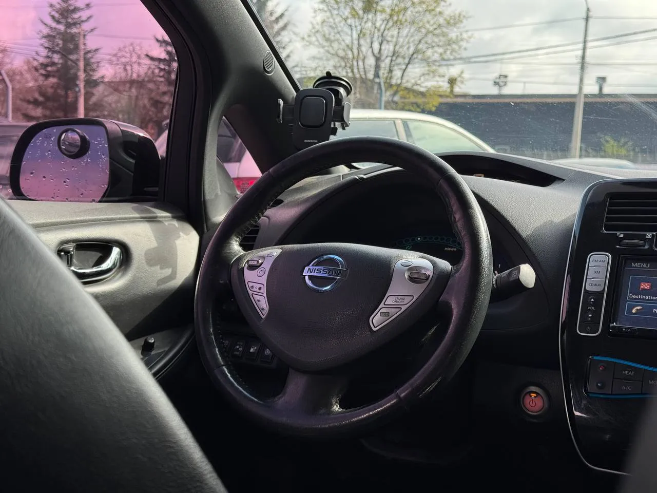 Nissan Leaf - фото 41