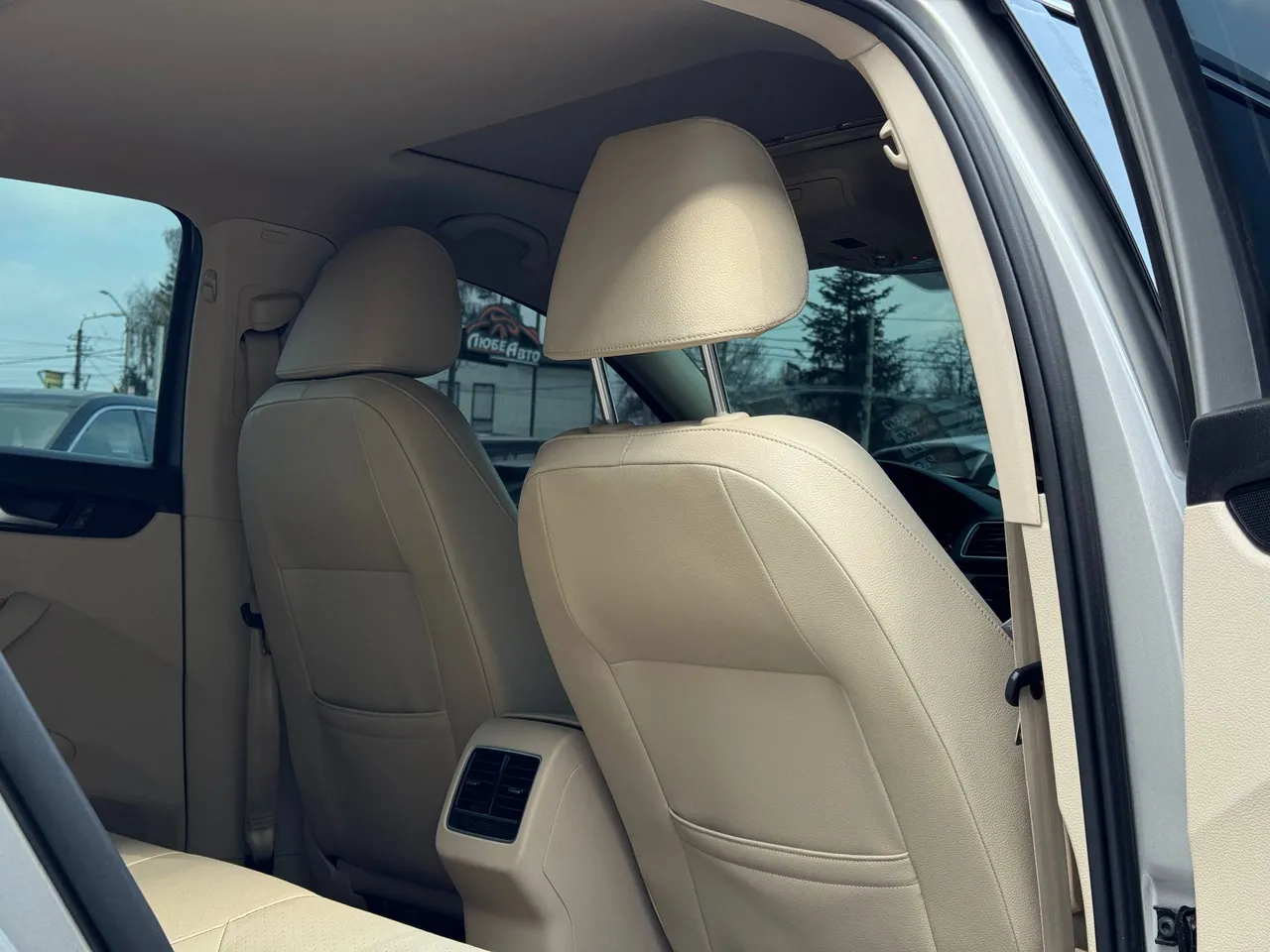 Volkswagen Passat - фото 56