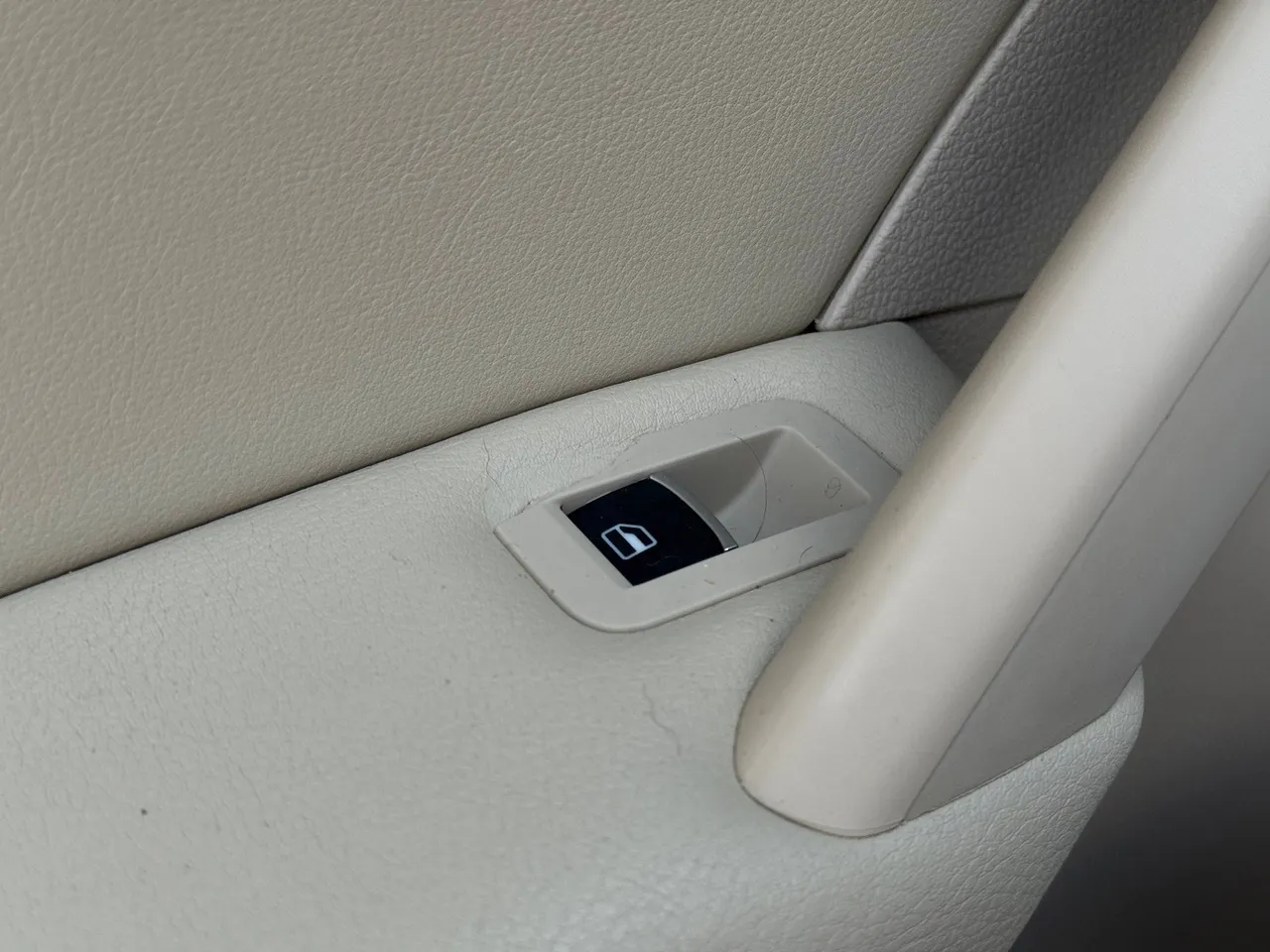 Volkswagen Passat - фото 44