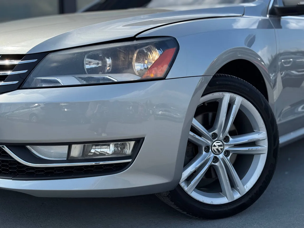 Volkswagen Passat - фото 7