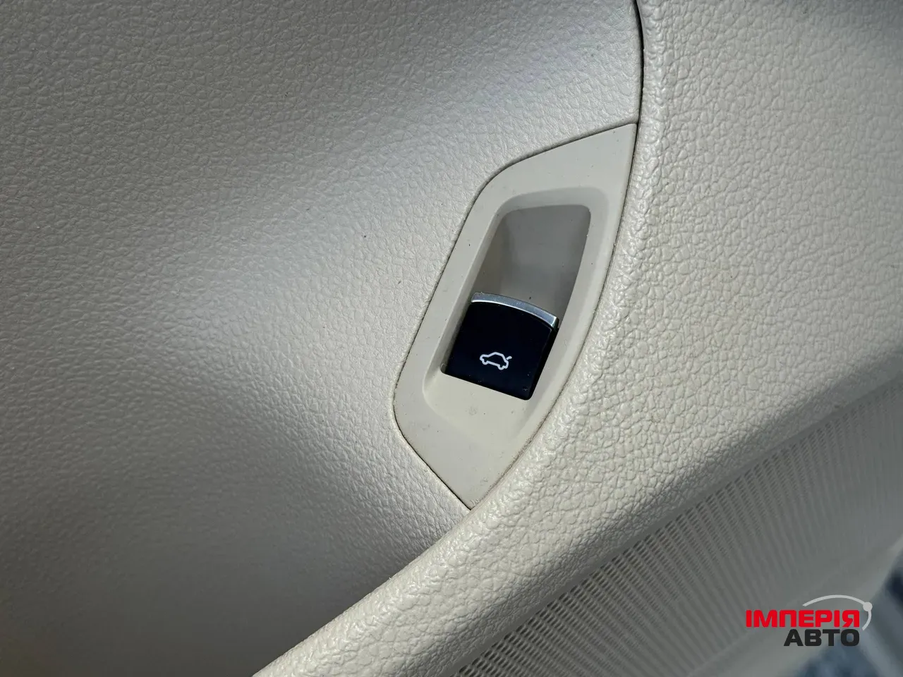 Volkswagen Passat - фото 24