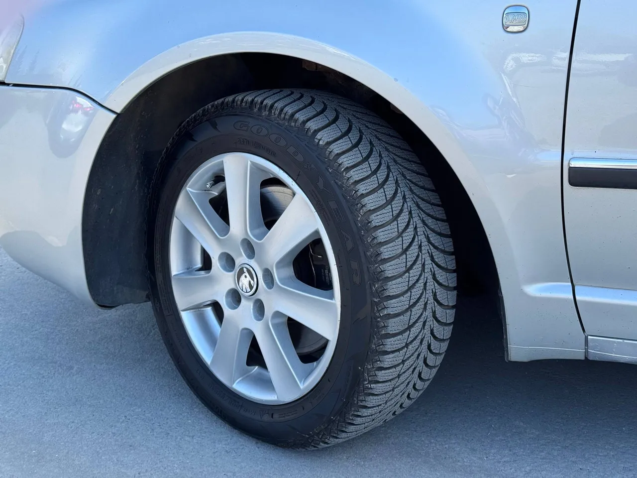 Skoda Superb - фото 4