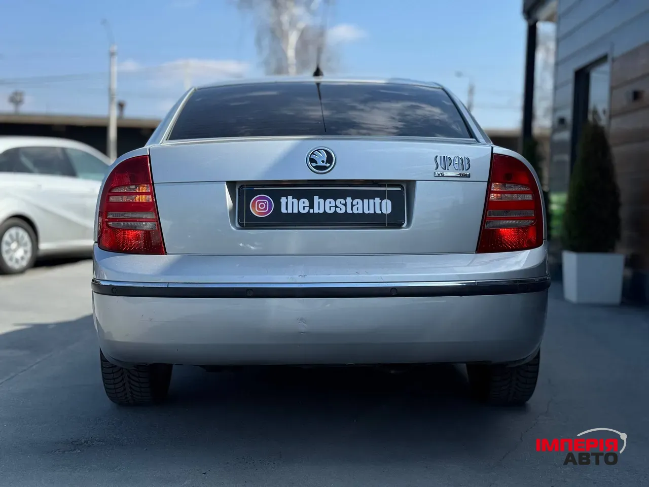Skoda Superb - фото 14