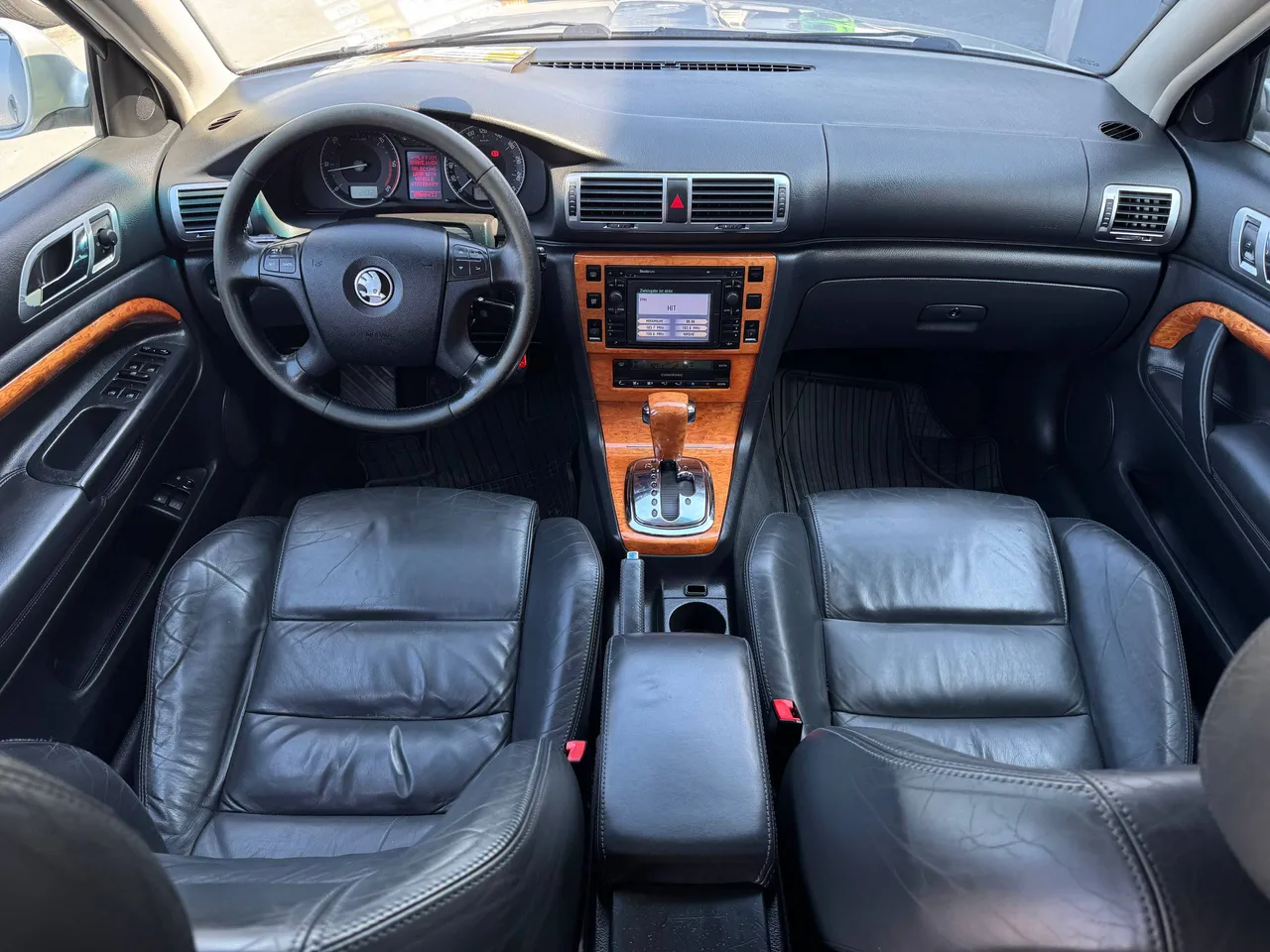 Skoda Superb - фото 52