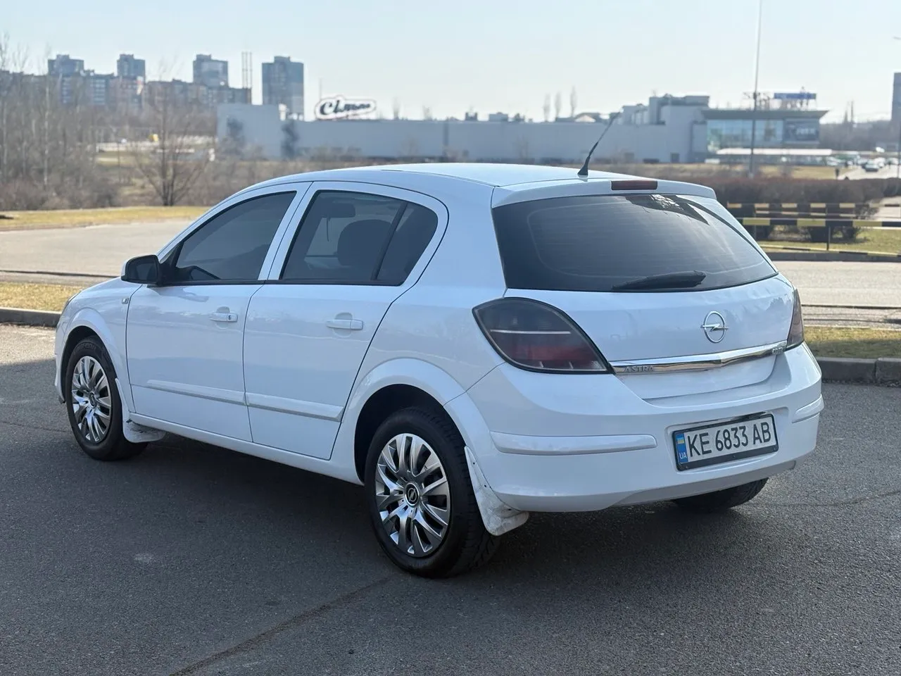 Opel Astra - фото 7