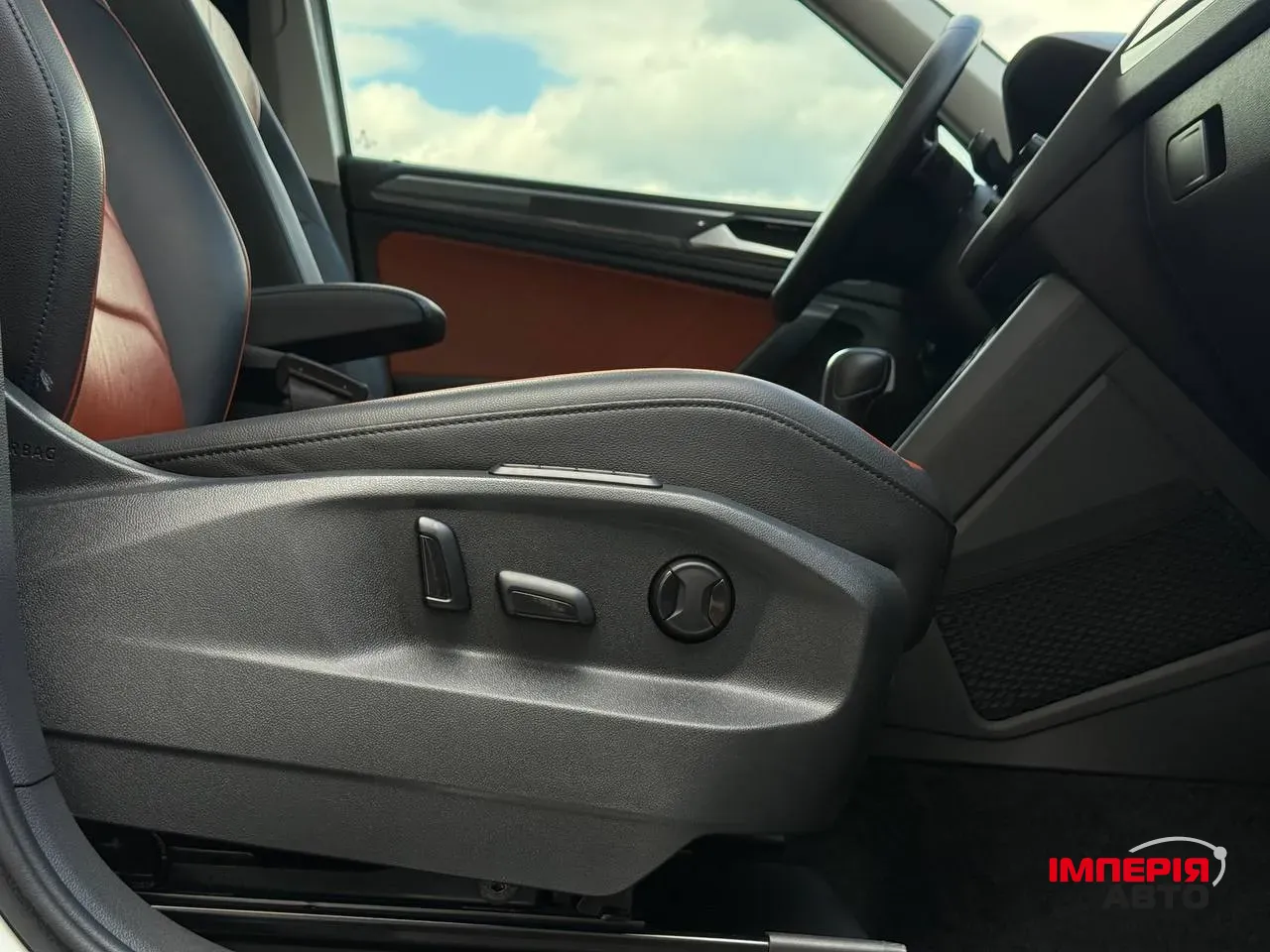 Volkswagen Tiguan - фото 74