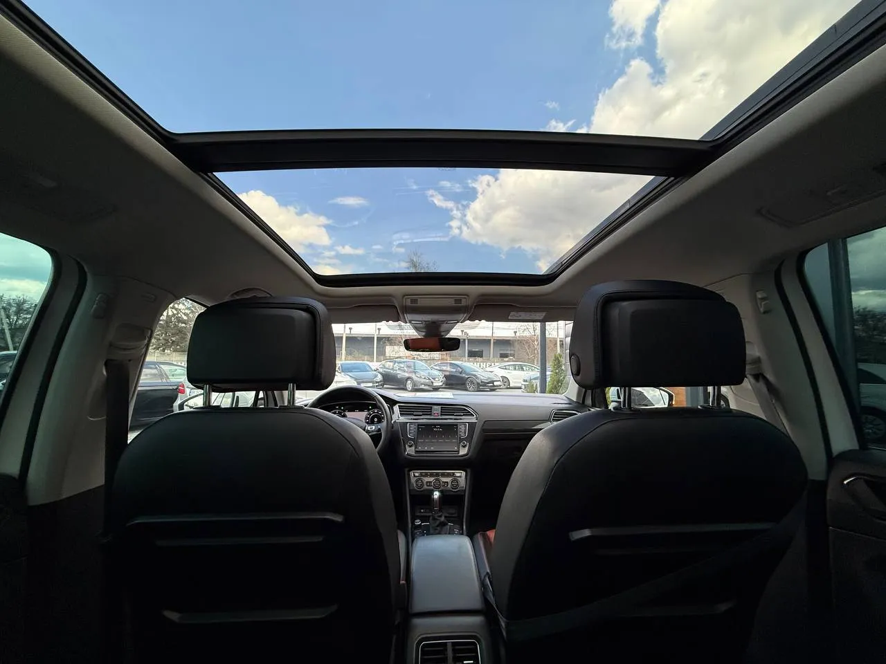 Volkswagen Tiguan - фото 62