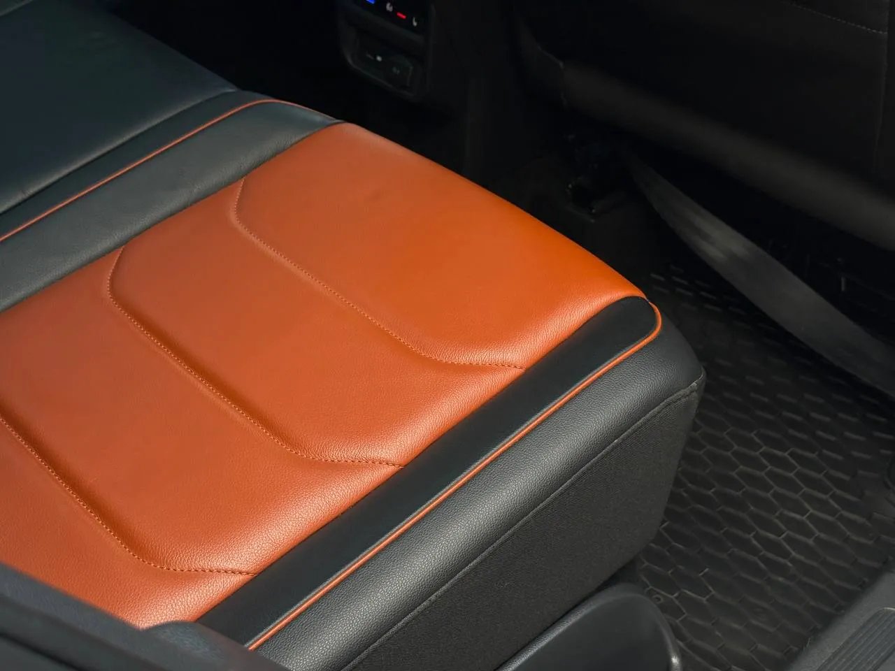 Volkswagen Tiguan - фото 65