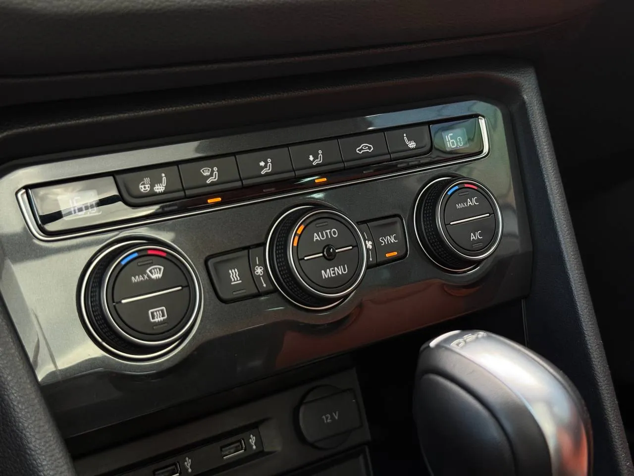 Volkswagen Tiguan - фото 41