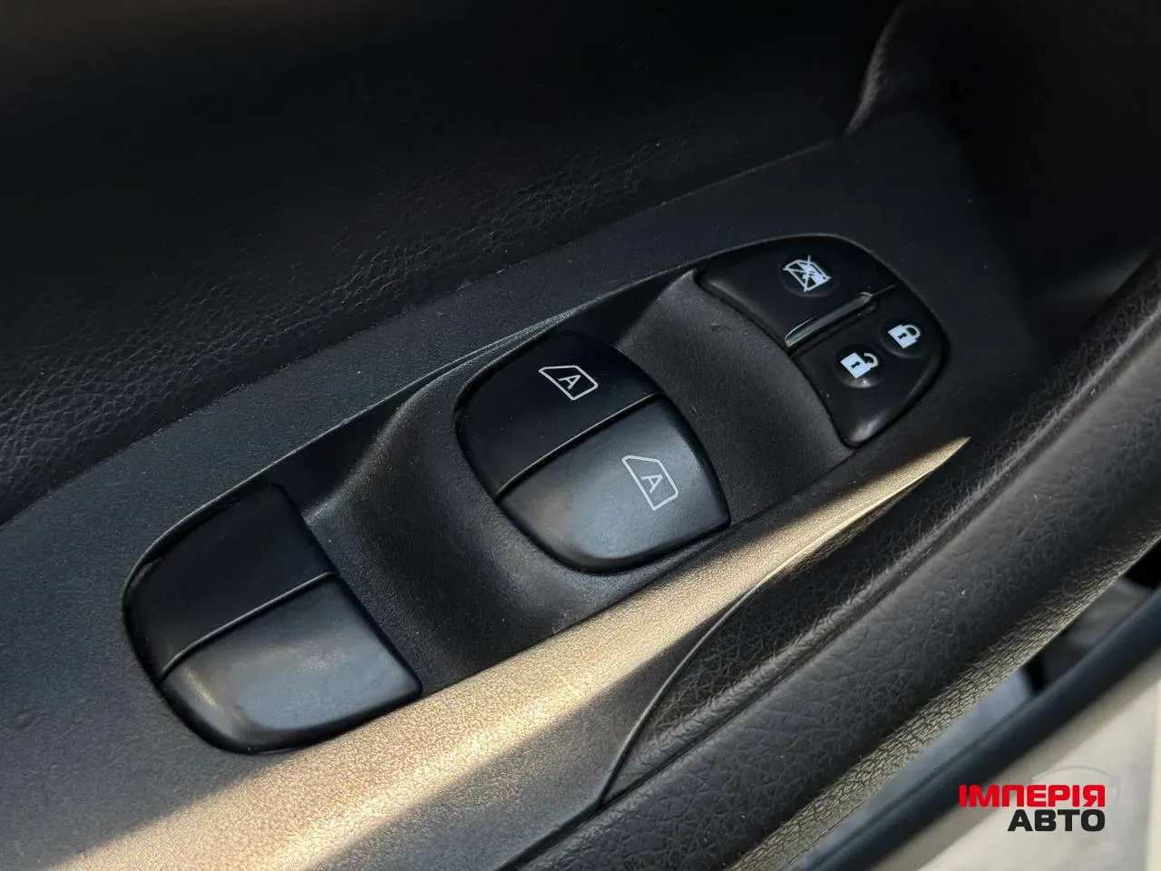 Nissan Altima - фото 17