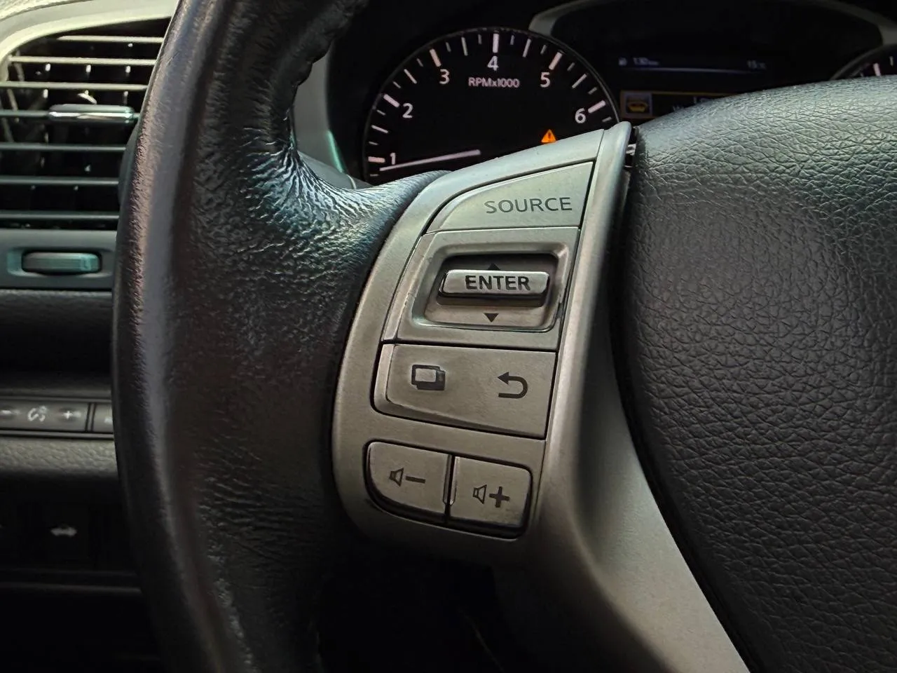Nissan Altima - фото 25