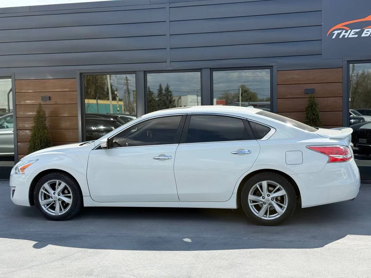 Nissan Altima - фото 8