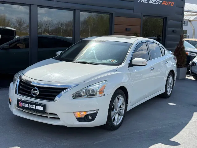 Nissan Altima - фото 3