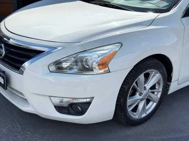 Nissan Altima - фото 4