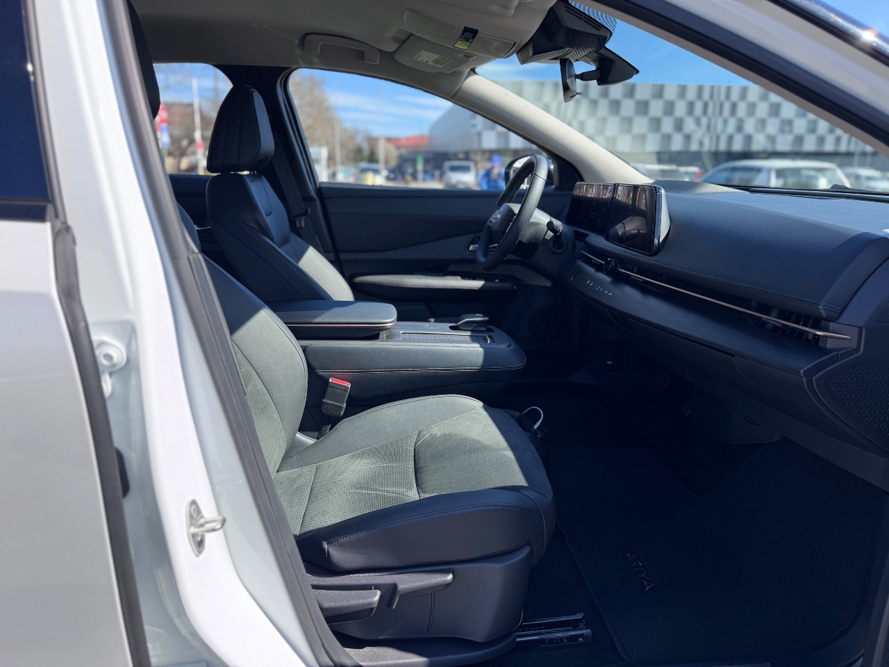 Nissan Ariya - фото 3