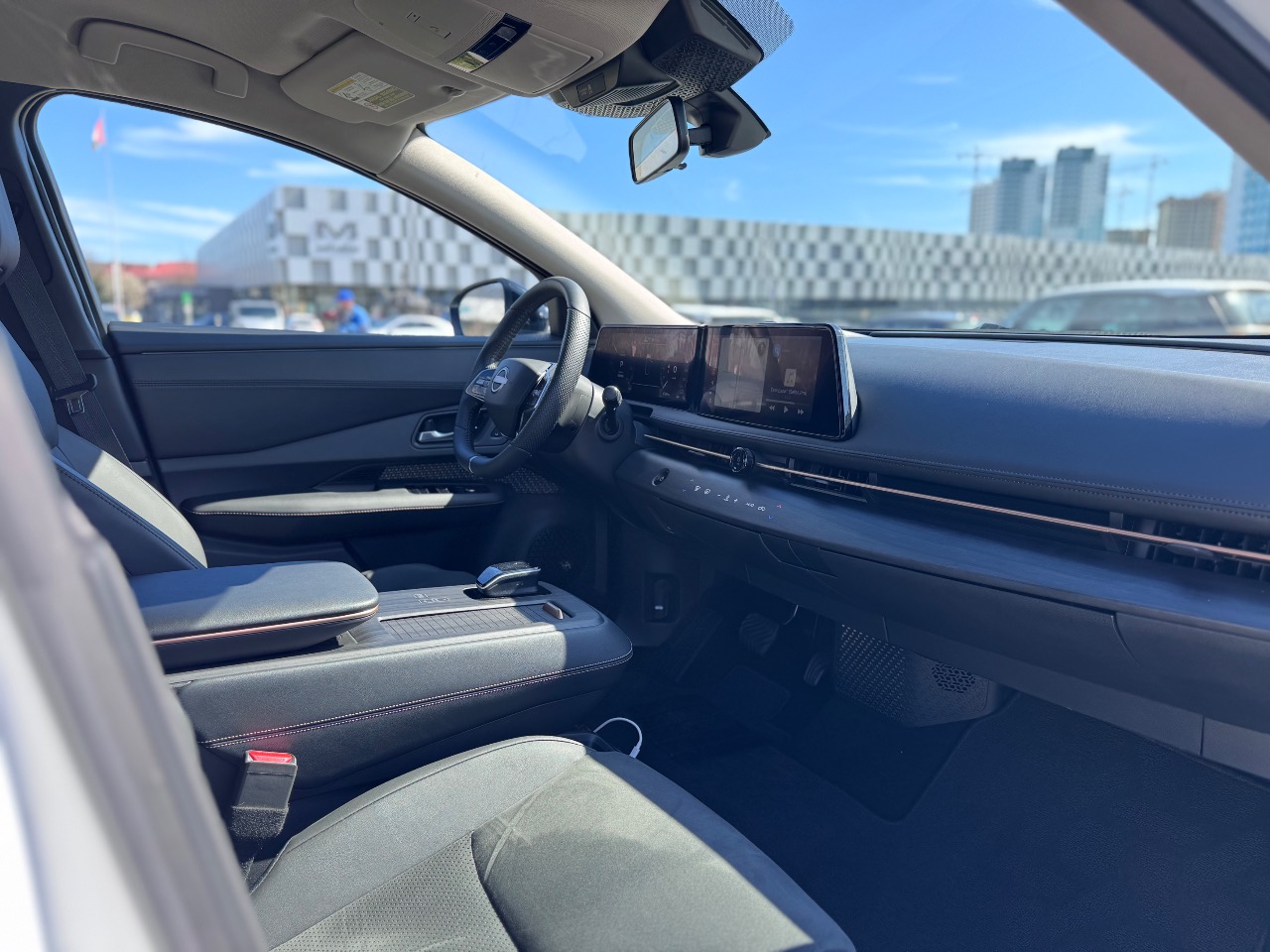 Nissan Ariya - фото 11