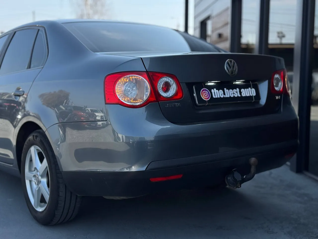 Volkswagen Jetta - фото 10