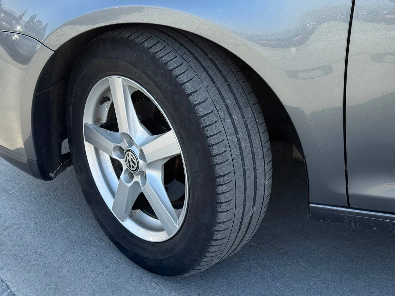 Volkswagen Jetta - фото 5