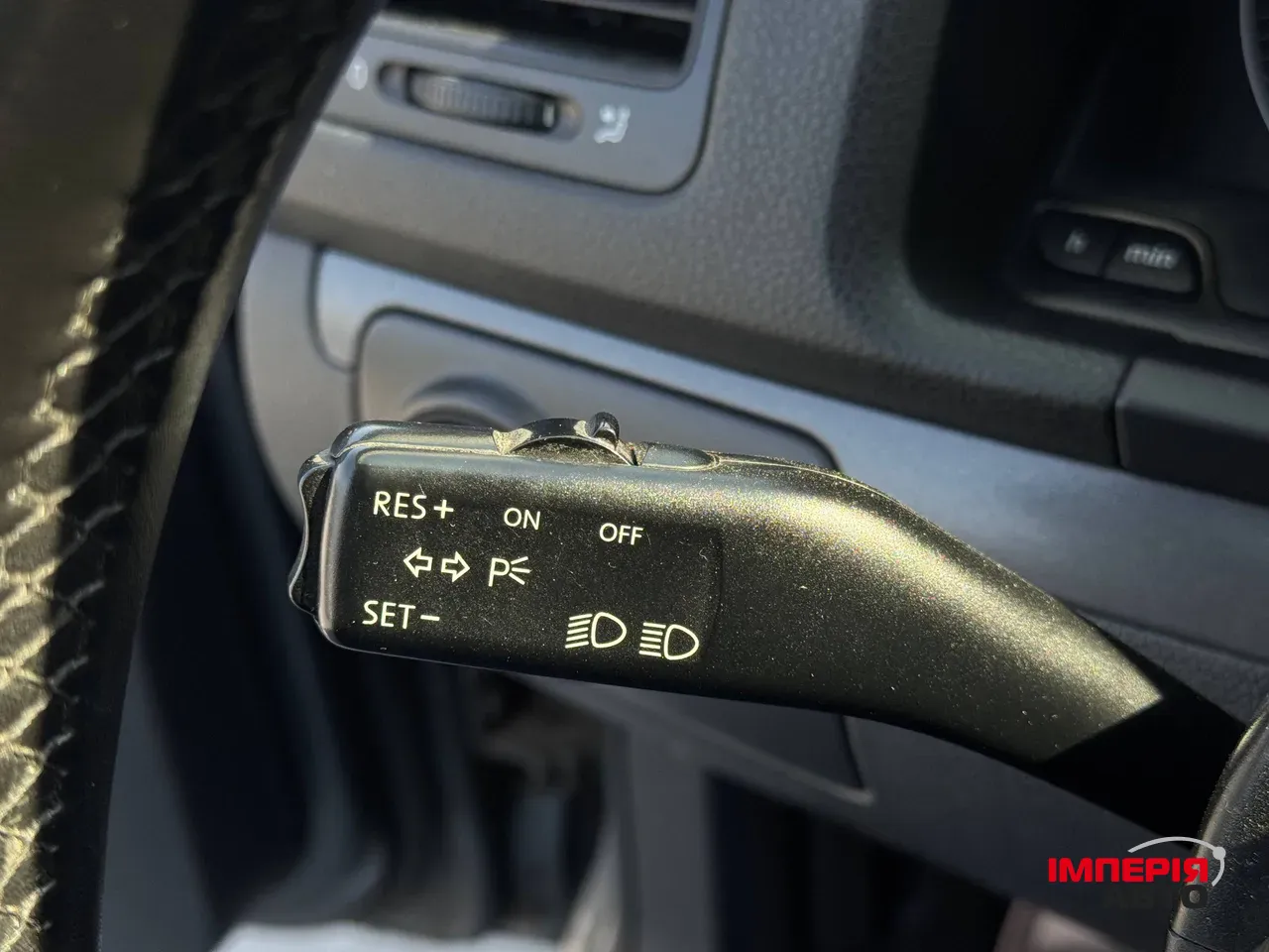 Volkswagen Jetta - фото 37