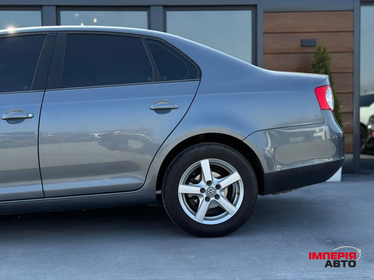 Volkswagen Jetta - фото 16