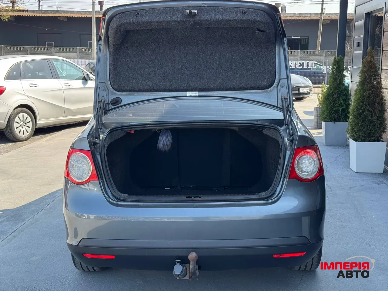 Volkswagen Jetta - фото 19