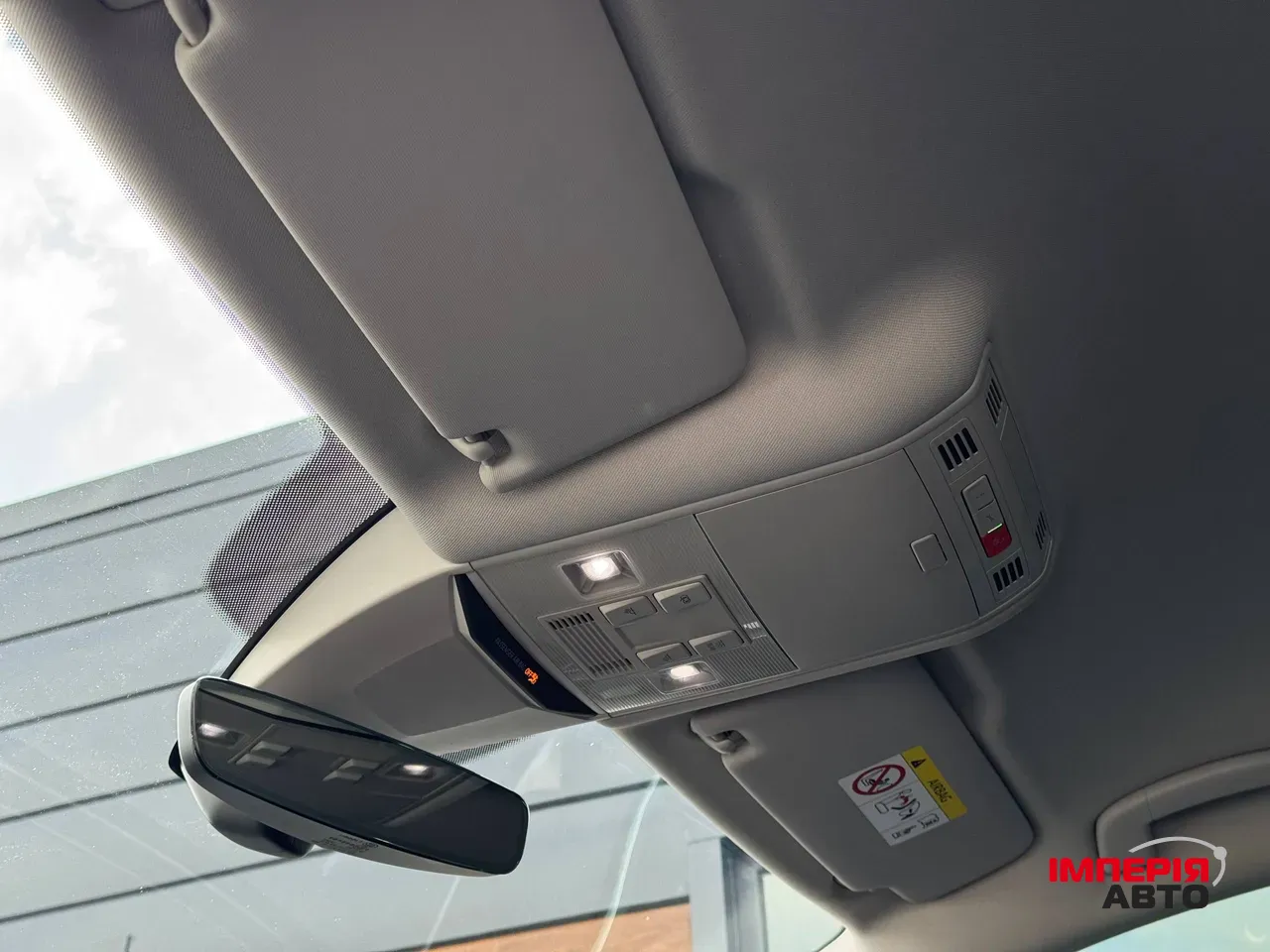 Volkswagen Passat - фото 38