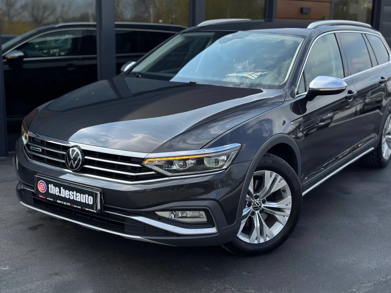 Volkswagen Passat - фото 3