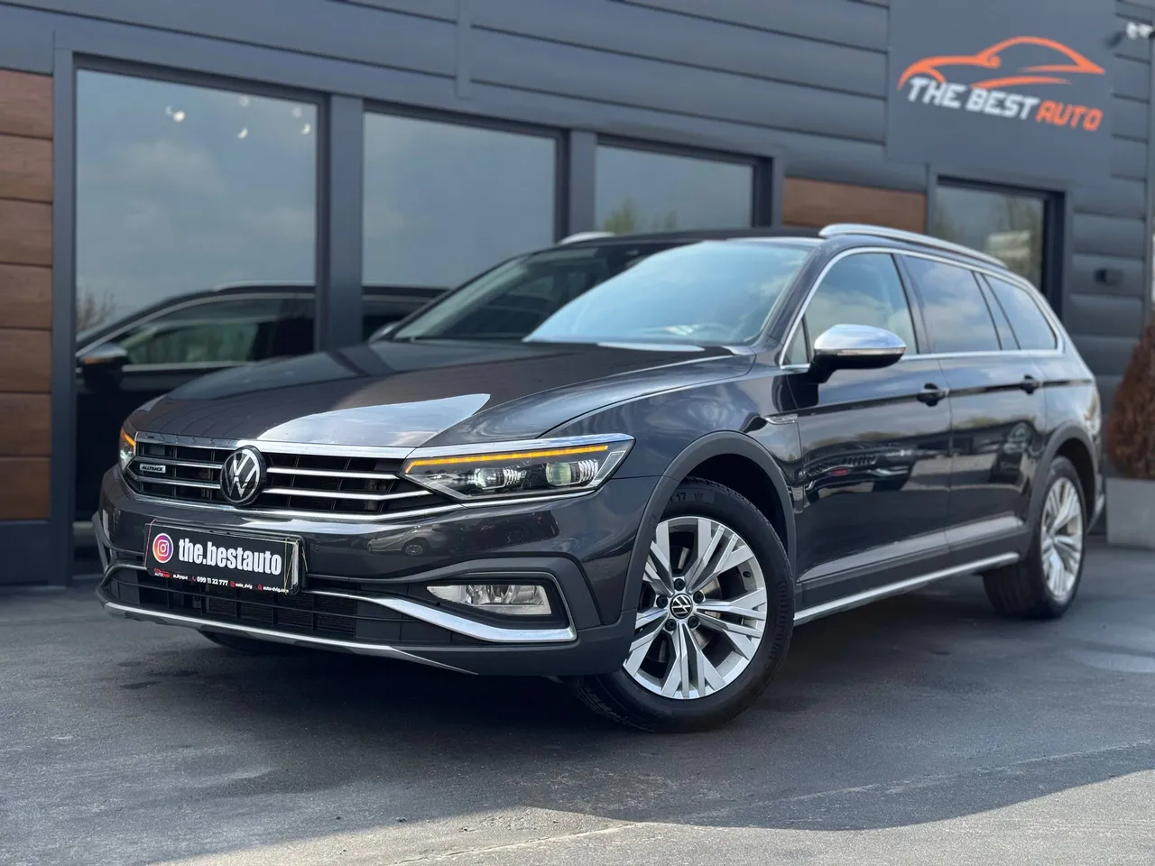 Volkswagen Passat - фото 2