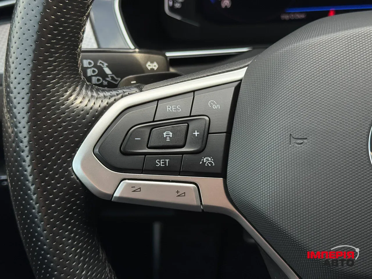 Volkswagen Passat - фото 47