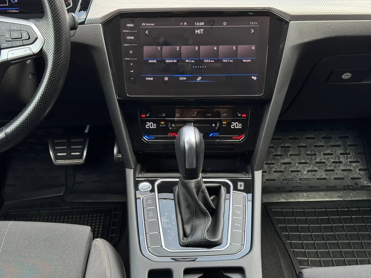 Volkswagen Passat - фото 64