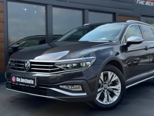 Volkswagen Passat - фото 4