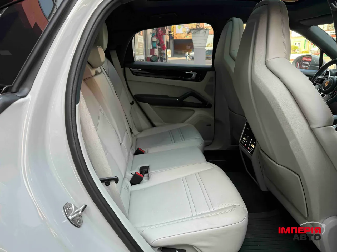 Porsche Cayenne - фото 60