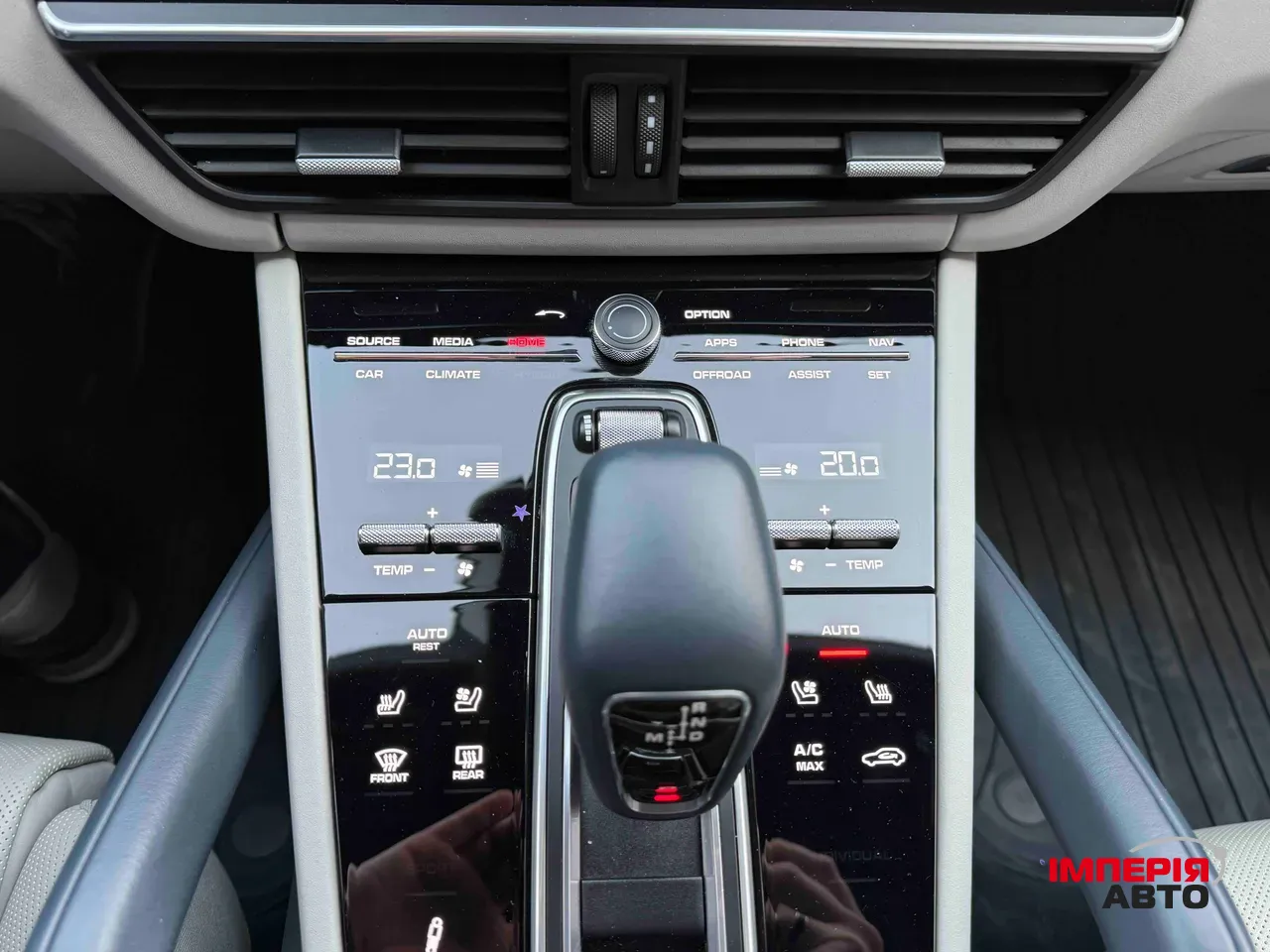 Porsche Cayenne - фото 40