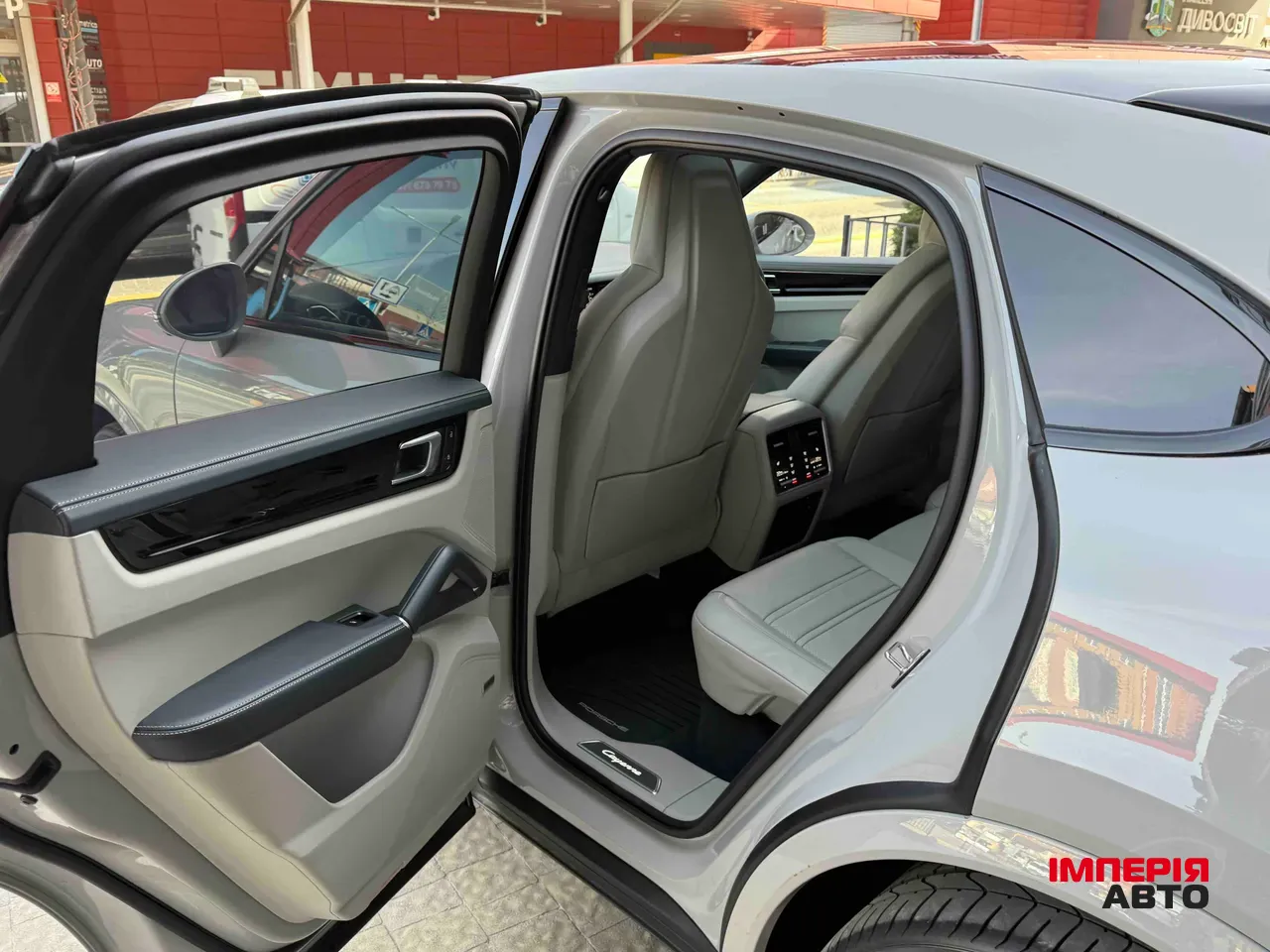 Porsche Cayenne - фото 44