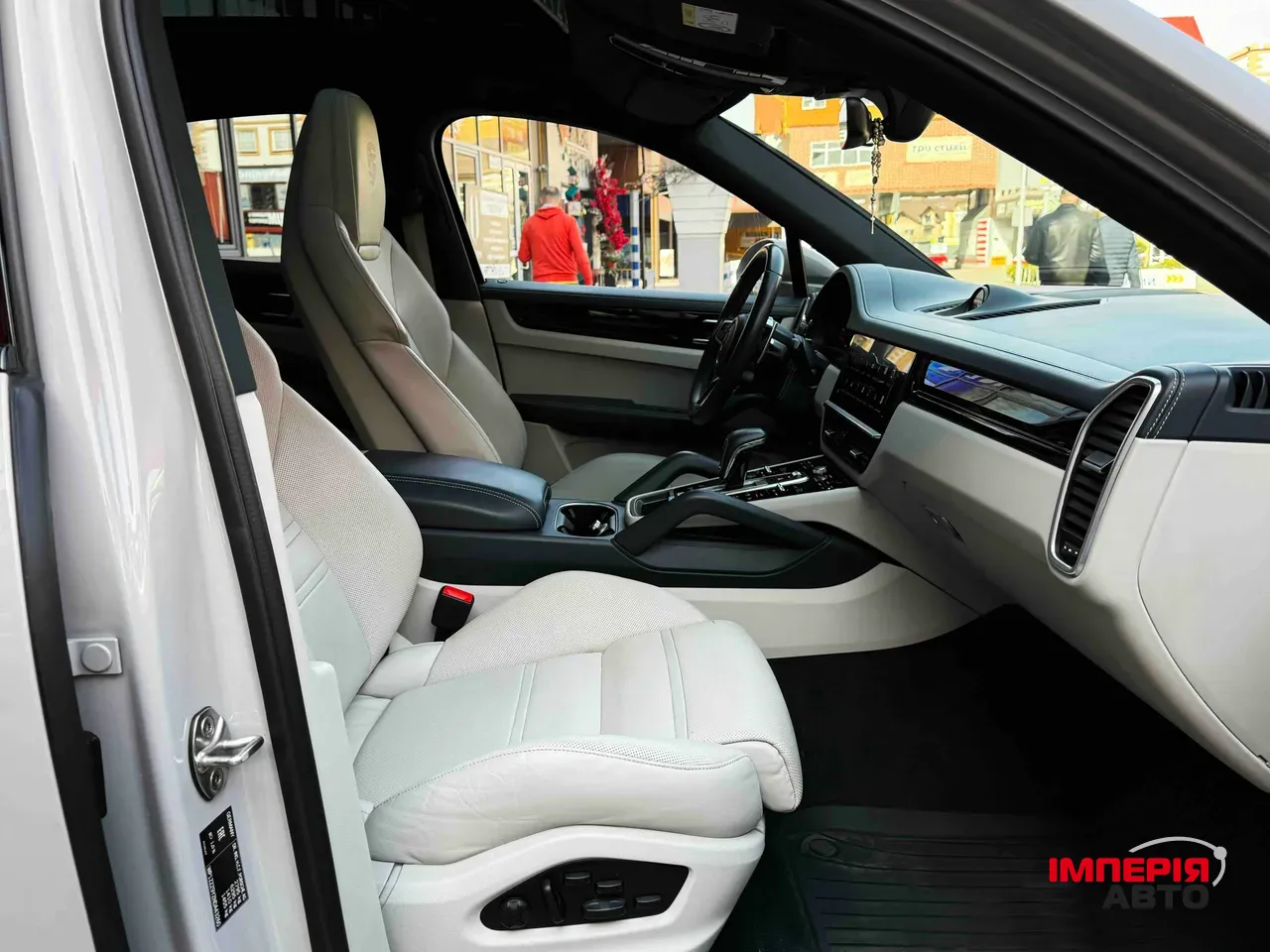 Porsche Cayenne - фото 63