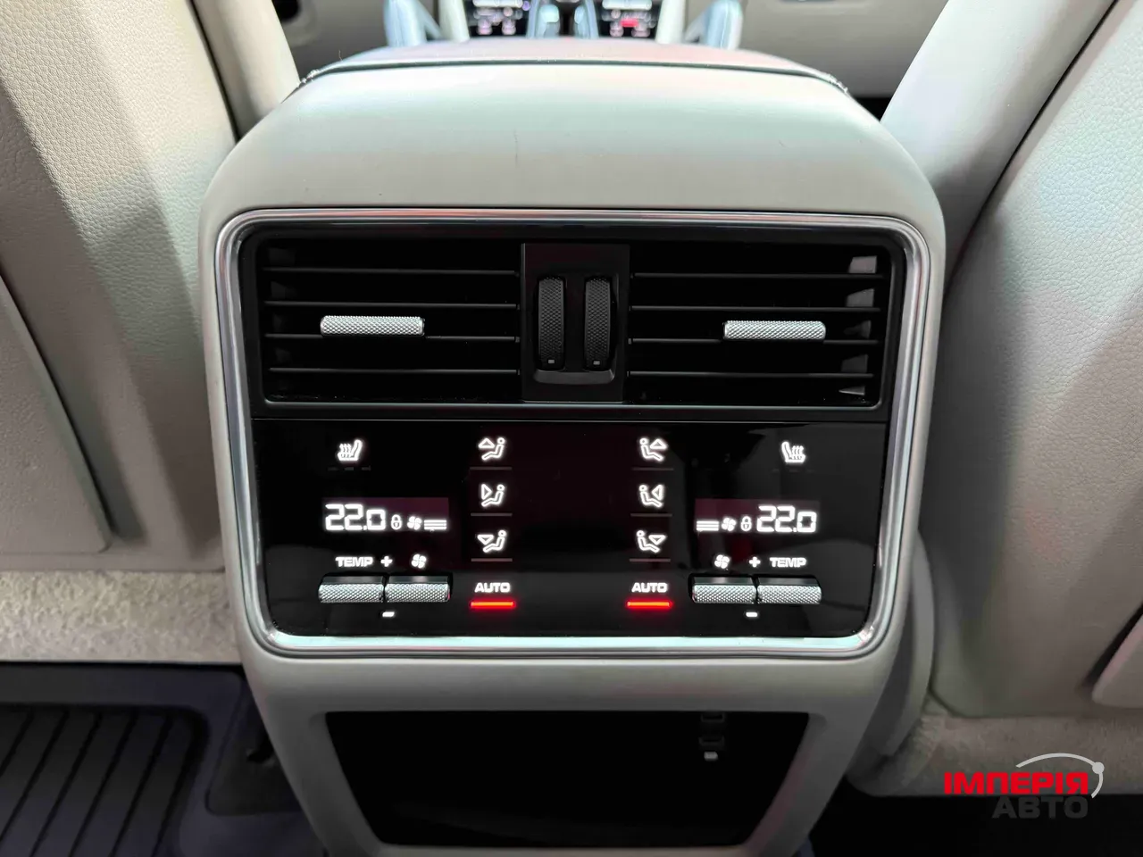 Porsche Cayenne - фото 48