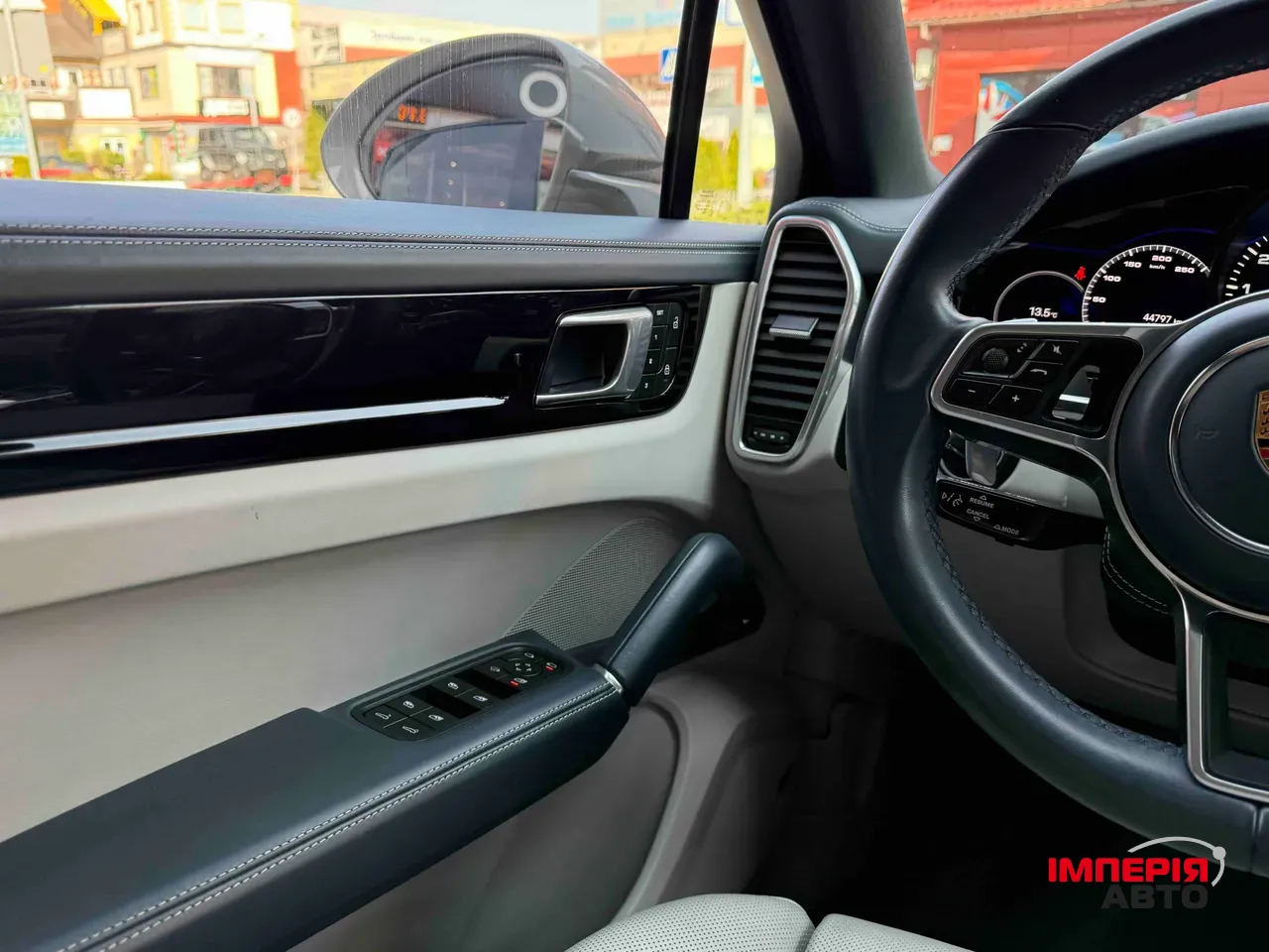 Porsche Cayenne - фото 53