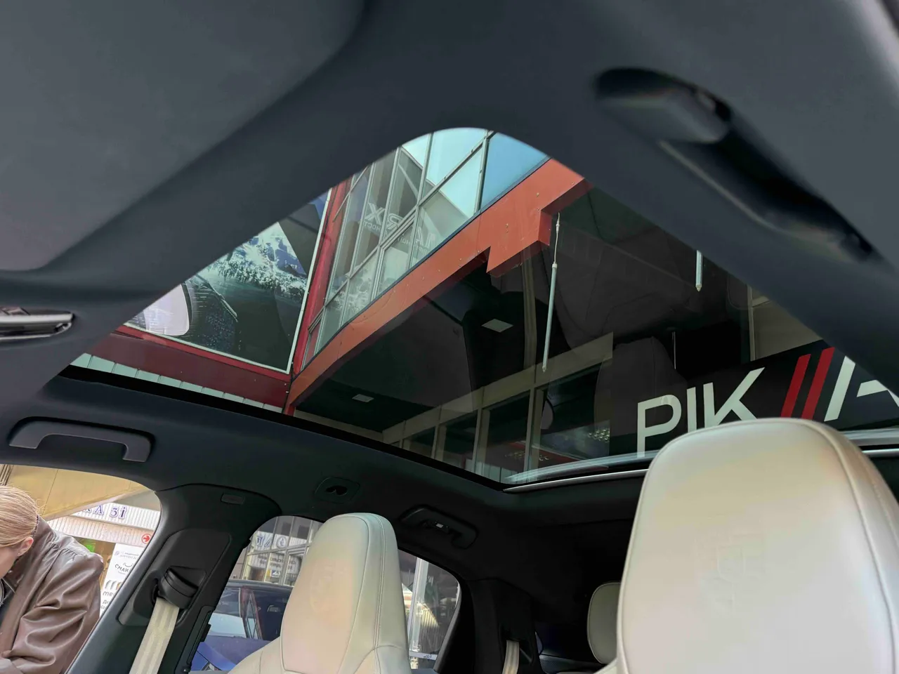 Porsche Cayenne - фото 21