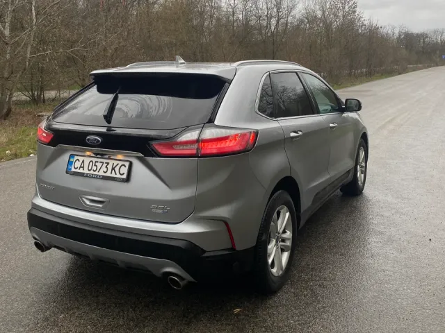 Ford Edge - фото 3