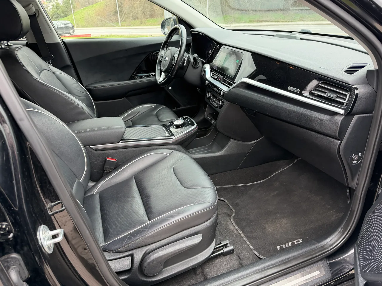 Kia Niro - фото 15