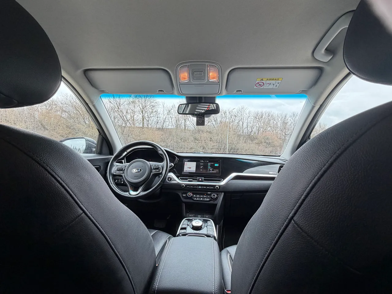 Kia Niro - фото 23