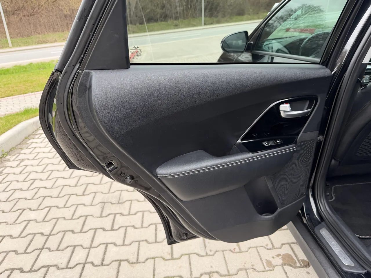 Kia Niro - фото 21