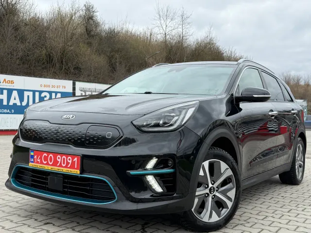 Kia Niro - фото 1