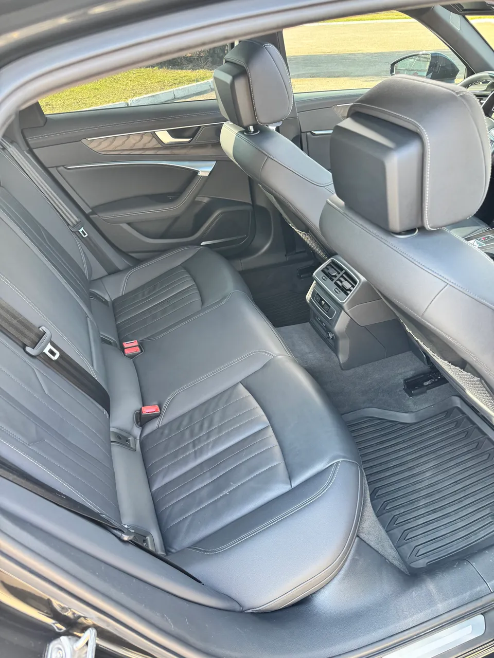 Audi A6 allroad - фото 10