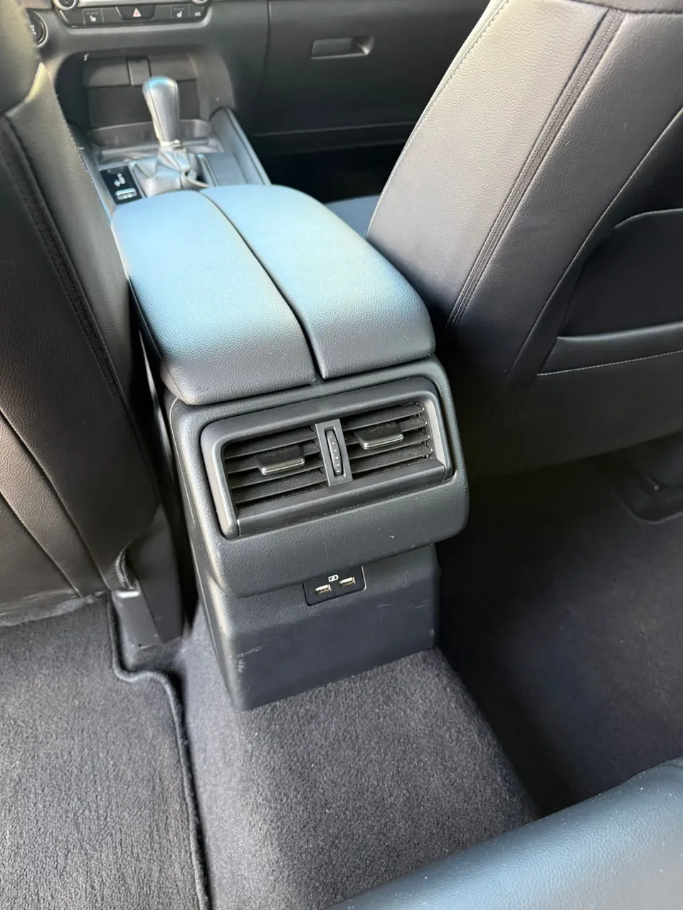 Mazda CX-50 - фото 29