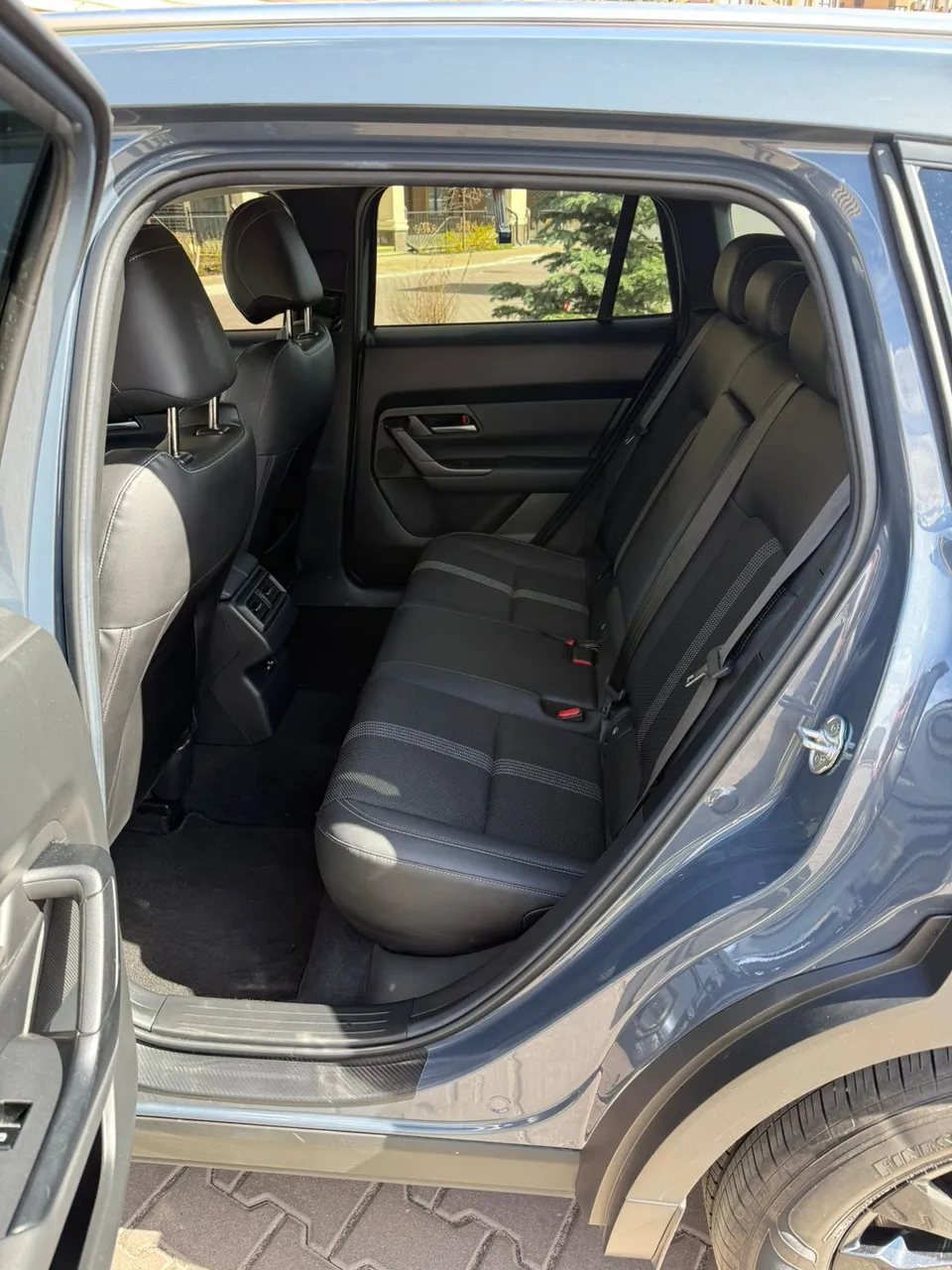 Mazda CX-50 - фото 14