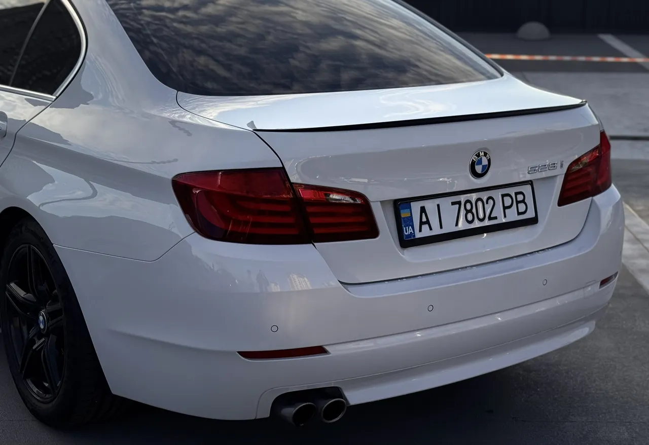 BMW 5 серії - фото 2