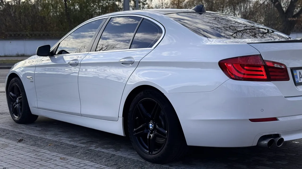 BMW 5 серії - фото 6